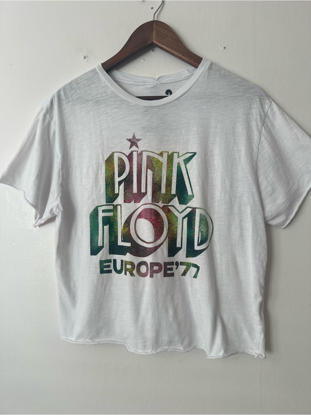Original Retro Brand White Pink Floyd Europe '77 Rock Cotton Graphic Tee, Size S